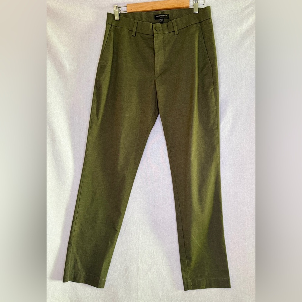 Banana Republic Men's Slim Fit Olive Chinos